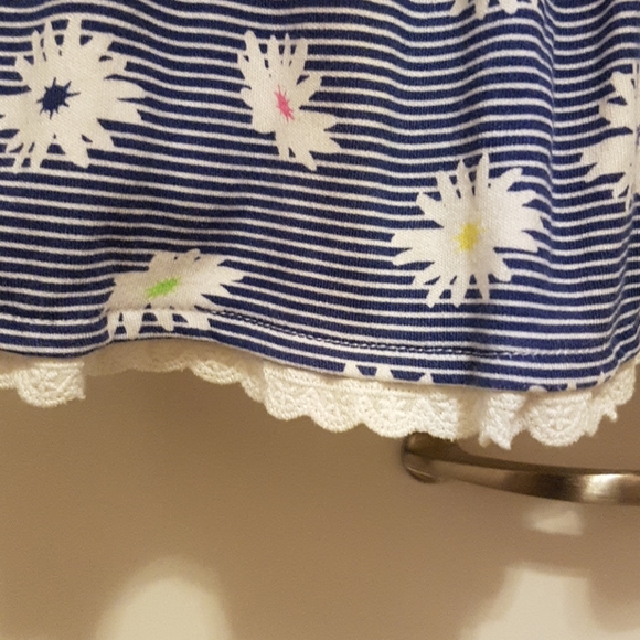 Tommy Hilfiger 18 mnths girl dress set w/ bloomers - Picture 5 of 5